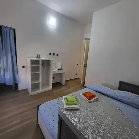 アパート A Casa Di Anna E Mario *