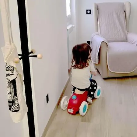 A Casa Di Anna E Mario 아파트 칼리아리
