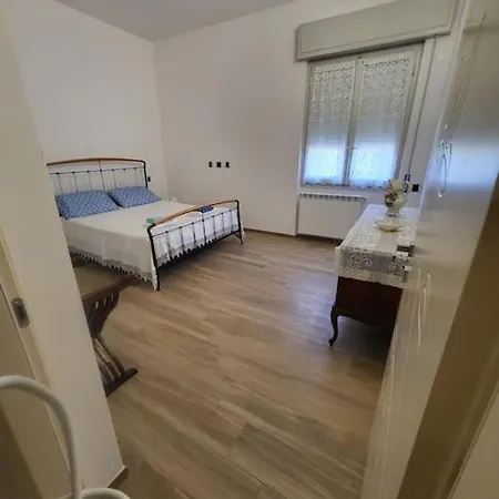 아파트 A Casa Di Anna E Mario 칼리아리