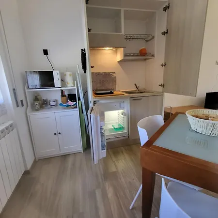 아파트 A Casa Di Anna E Mario