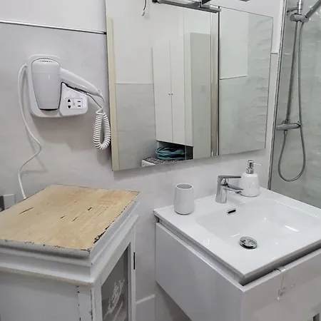 A Casa Di Anna E Mario Lägenhet Cagliari